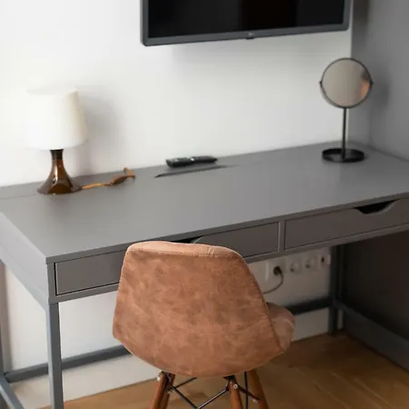 Apartmán Faces Of Jungle - Funky Design In Vibrant Centre